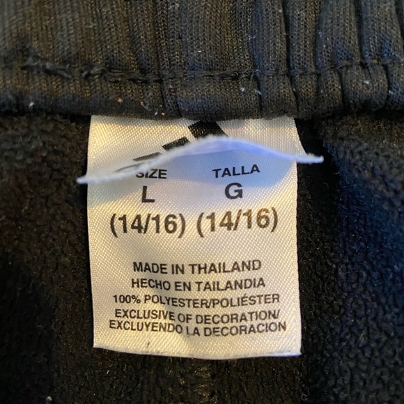 Sweatpants - Picture 10 of 10